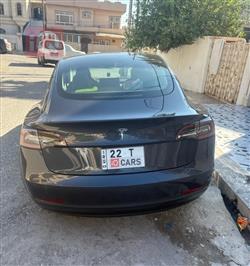 تسلا موديل 3